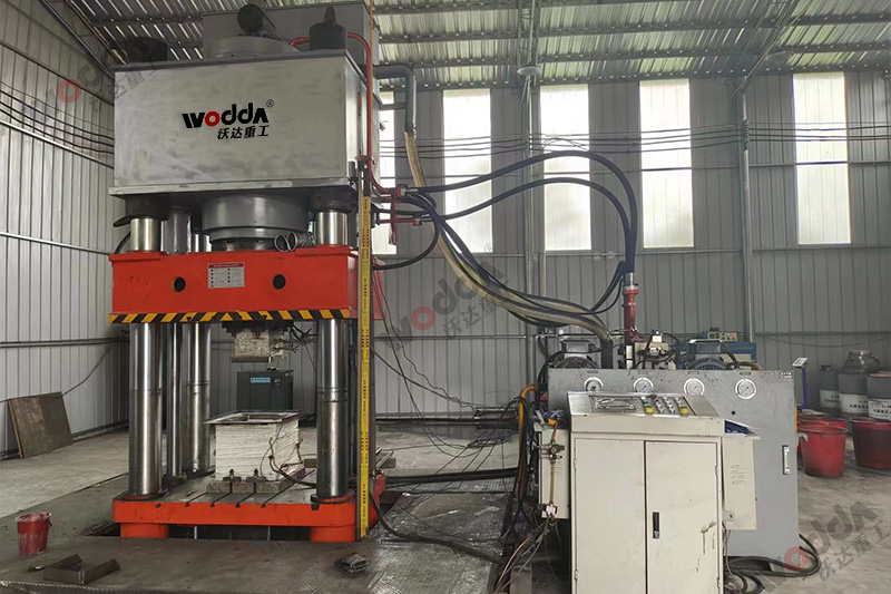 匣缽成型液壓機(jī)800噸四柱液壓機(jī)廠家 匣缽成型液壓機(jī)800噸四柱液壓機(jī)廠家