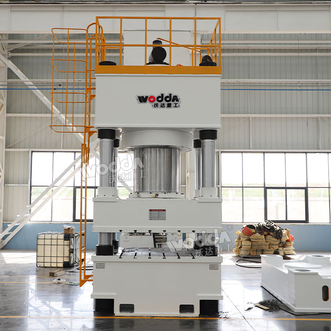 1600噸四柱液壓機