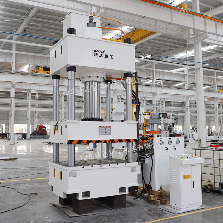 標準315噸四柱壓力機